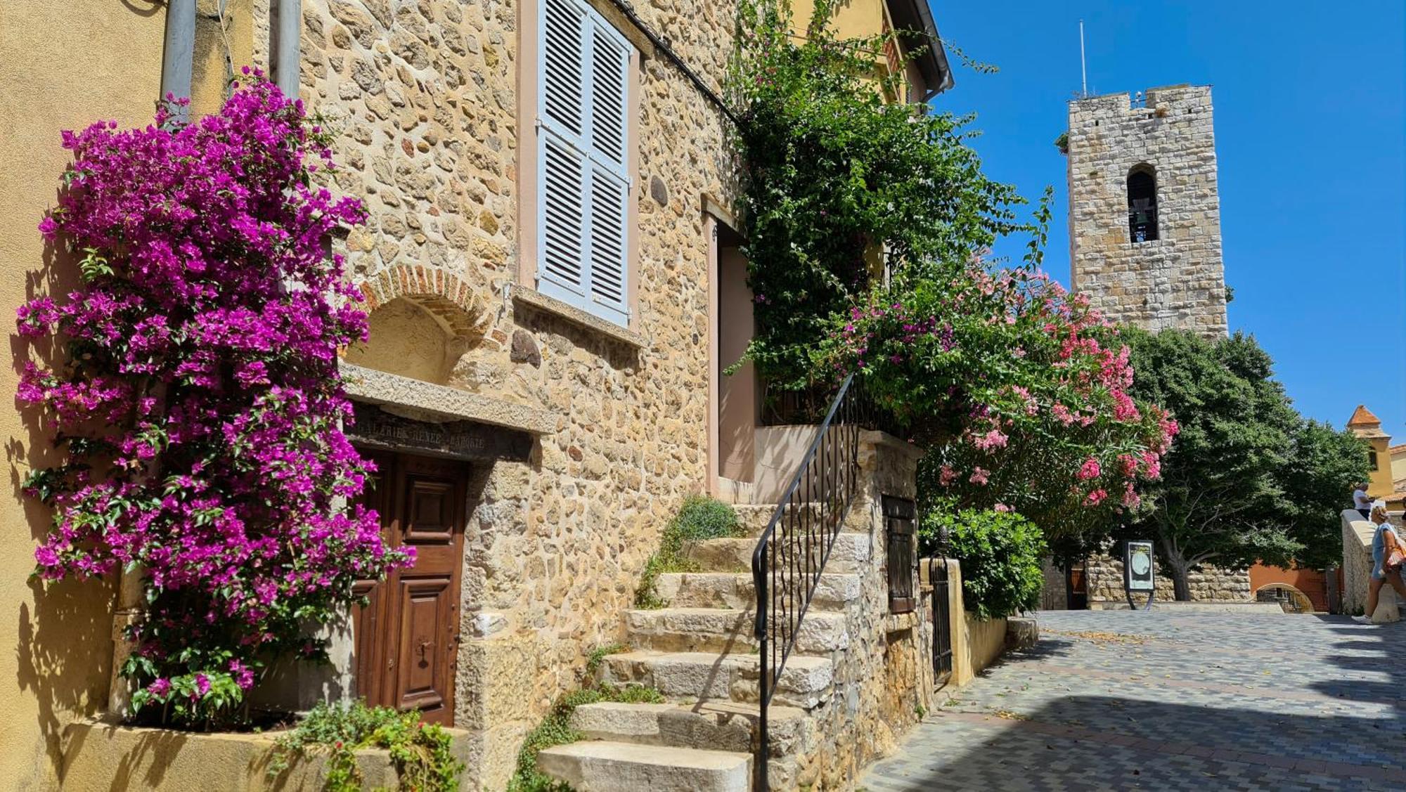 Casalionelantibes 70 Sqm Apartment With Garden And Parking Exterior foto